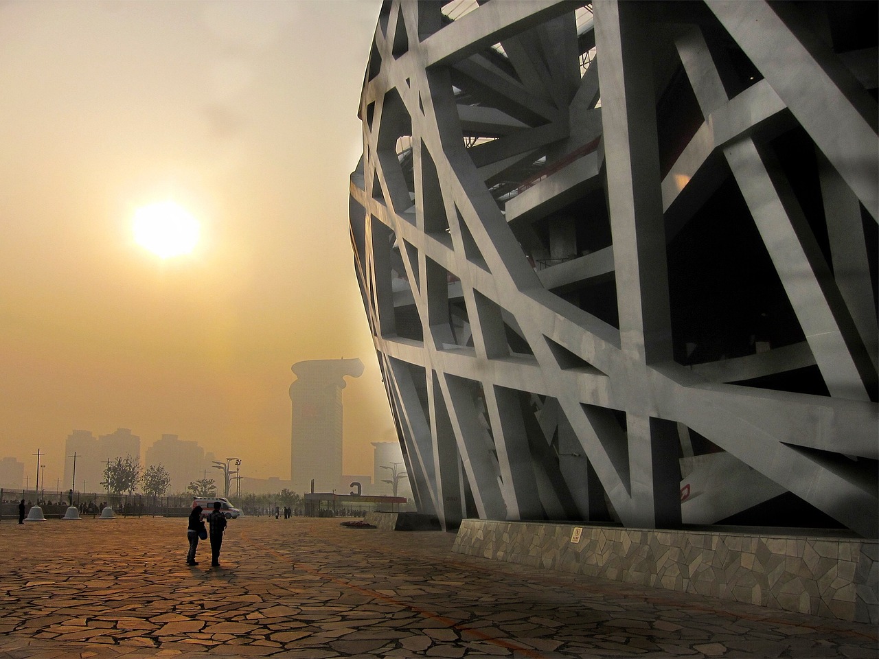 鸟巢夜景 · Bird's Nest National Stadium