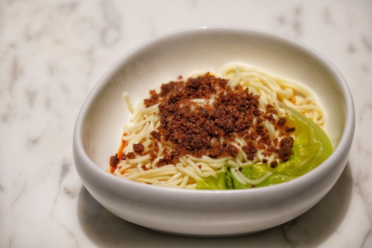 担担面 · Dan Dan Noodles